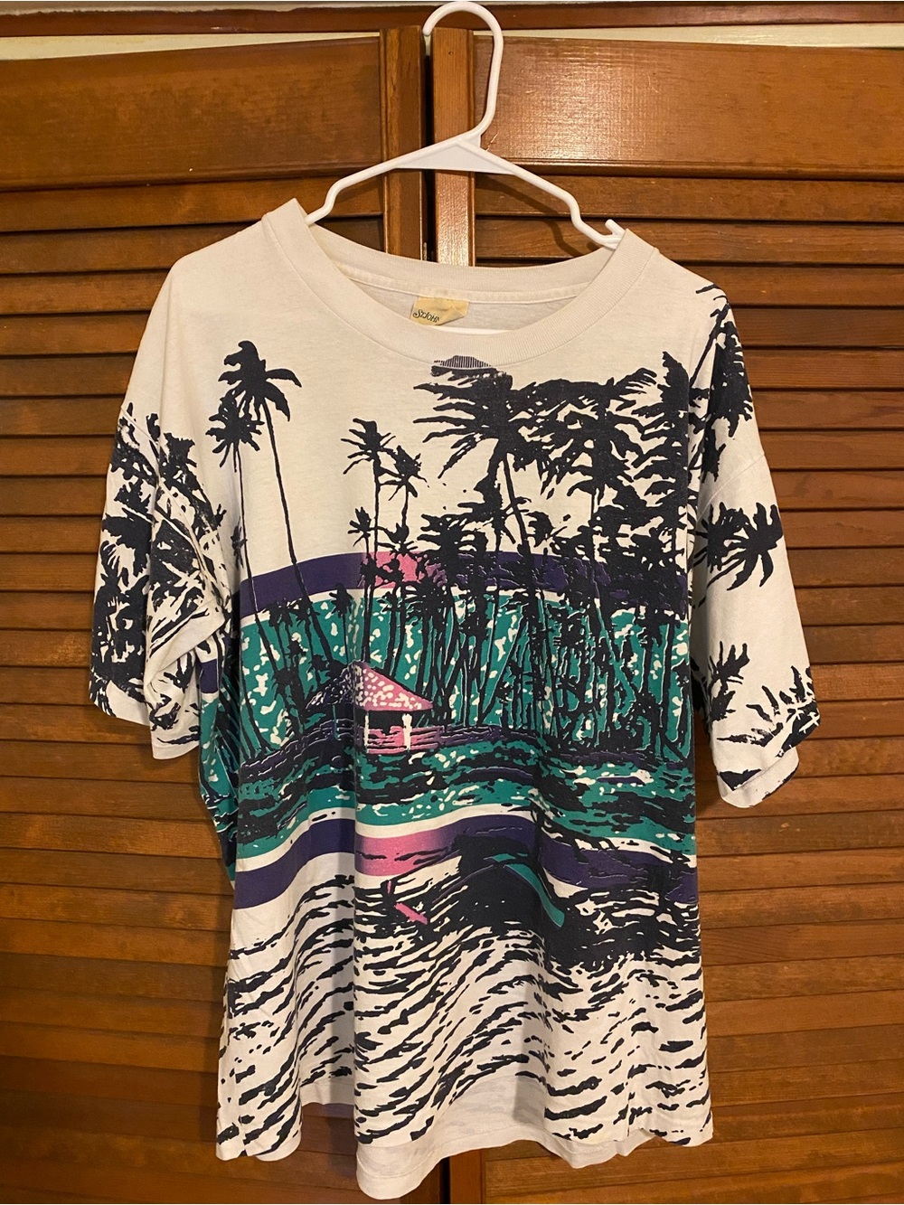 Vintage 80s/90s St. John's Bay All Over Print (AOP) single-stitch tropical tee.